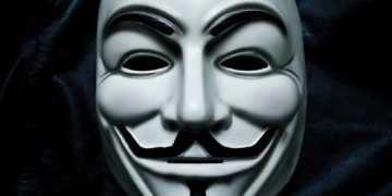 Anonymous взломали данные Центрального банка России