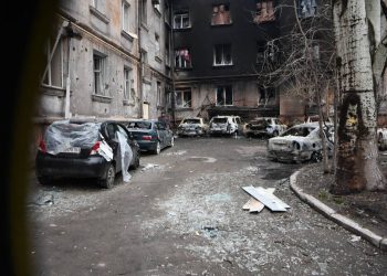 На Мариуполь впервые сбросили бомбу в 1000 кг тротила