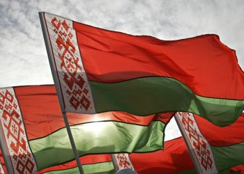 Сколько белорусов поддерживает войну в Украине?