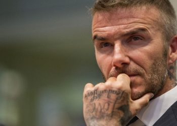 Дэвид Бекхэм поддержал украинских детей и матерей￼