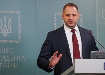 Нам необходимы истребители и системы ПВО