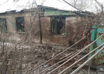 Российские оккупанты обстреляли Новолуганское