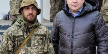 Ломаченко отказался от боя чтобы защищать Украину