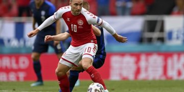 Эриксена впервые вызвали после остановки сердца