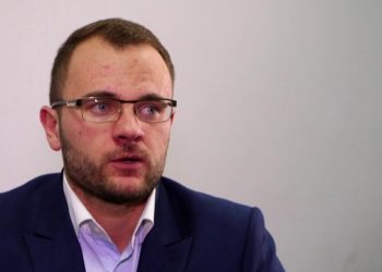 В результате обстрела аэродрома в Луцке погиб один человек