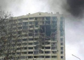 В Чернигове уже 22 погибших в результате атаки на жилые дома.