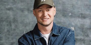 Лидер украинской группы «Бумбокс» получил ранение