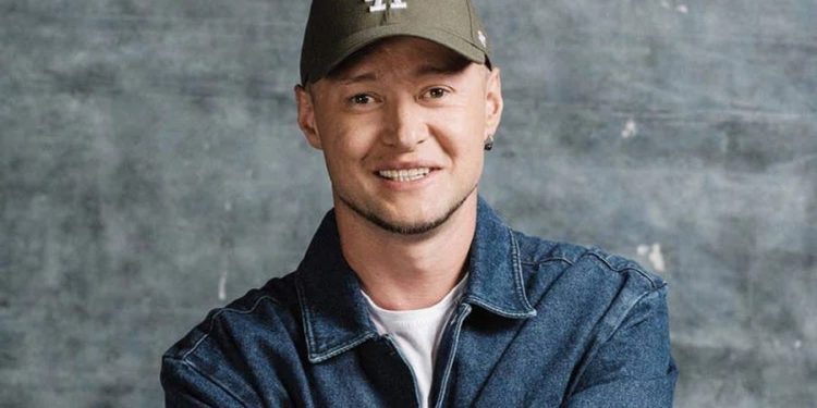 Лидер украинской группы «Бумбокс» получил ранение