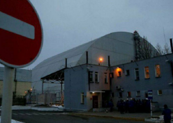 Российские войска проехали через высокотоксичную зону «Красный лес»