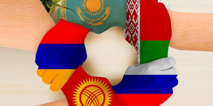 Армения, Казахстан и Кыргызстан отказались получать пошлины в рублях