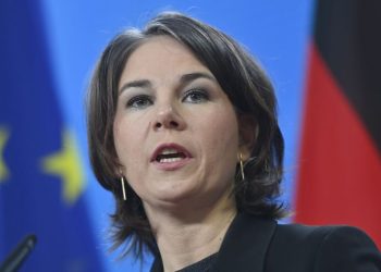 НАТО не закроет небо над Украиной