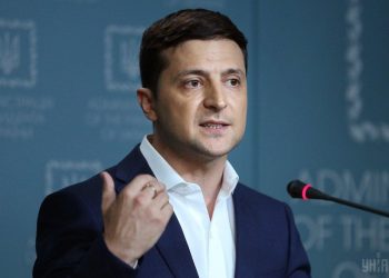 Зеленский выступил перед Бундестагом: