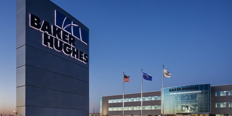 Baker Hughes прекращает инвестиции на территорию России