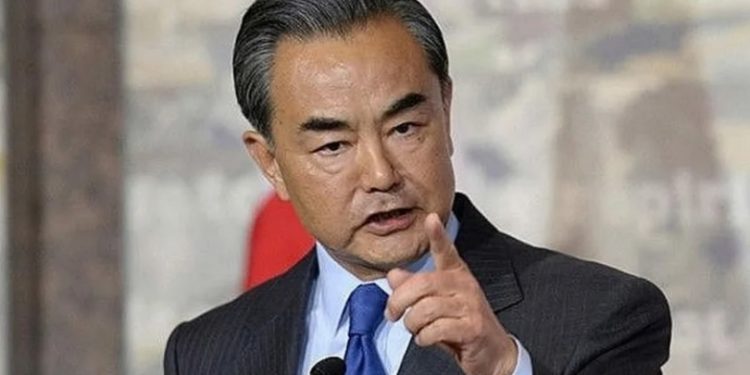 Китай не рассматривает военно-технической поддержки России