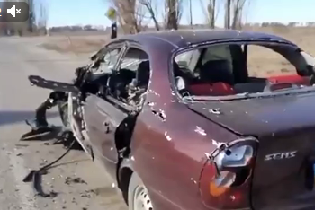 Под Макаровым вражеский БМП расстрелял автомобиль!