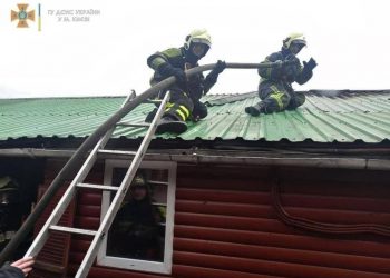 В столице на Автозаводской сгорел ресторан “Каспий”.
