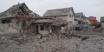 Житомирская область. Этой ночью обстреляли частные сектора в Коростене и Овруче