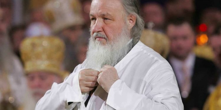 “Война идёт, потому что на Донбассе не хотят гей-парадов”