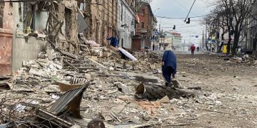 Оккупанты продолжают “денацифицировать” Мариуполь