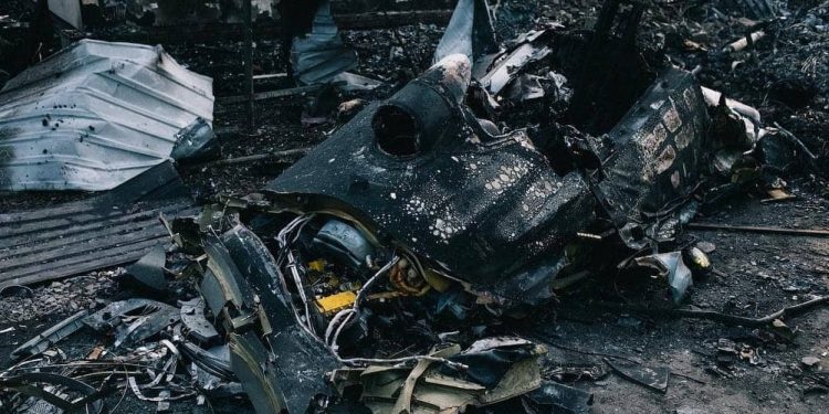 Останки российского СУ-27, сбитого над Киевом.