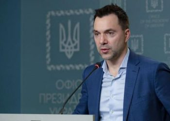 Киев окружить невозможно