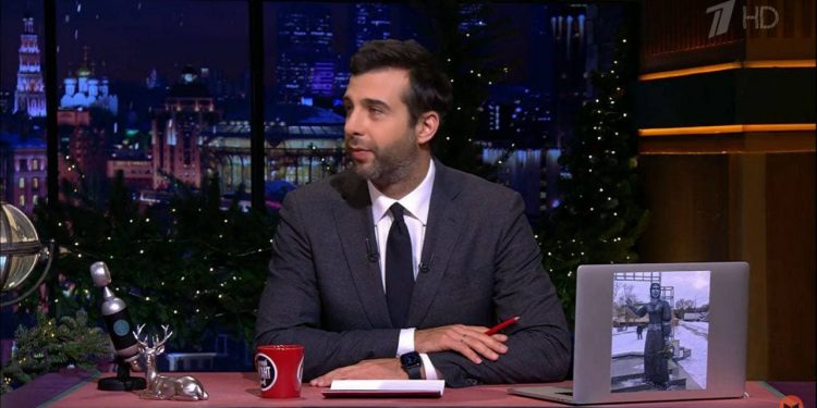 Телеведущий Иван Ургант покинул Россию.