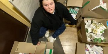 Рэп-исполнительница Alyona Alyona стала фасовщицей лекарств