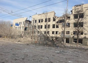 Мариуполь. Город под обстрелами