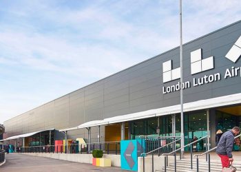 В лондонском аэропорту задержан частный самолёт