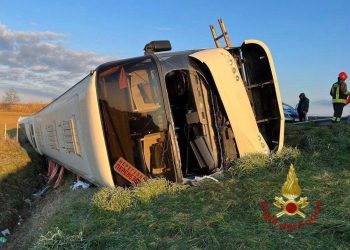 В Италии перевернулся автобус с 20 украинцами