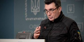 НАТО будет защищать свои конвои с оружием для Украины