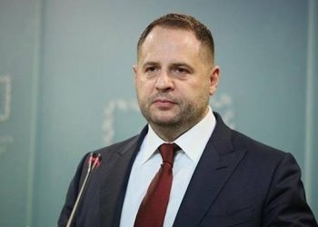 Израиль согласился быть посредником на переговорах