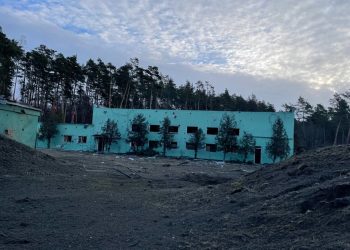 Разрушенная насосная станция в Чернигове