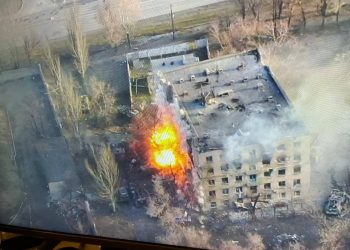 Уничтожение оккупантов полком “Азов”