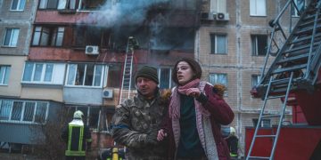 Фоторепортаж киевской ГСЧС о спасении людей