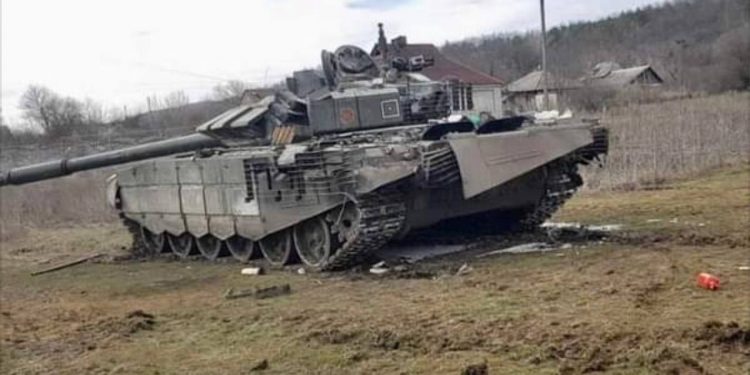 Украинские воины уничтожили и захватили 3 новейших танка