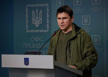 Михаил Подоляк о российских бомбардировках украинских городов