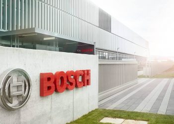 Bosch останавливает производство в России