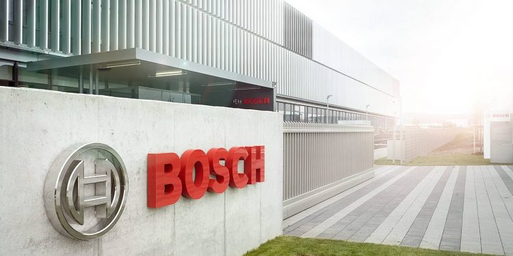 Bosch останавливает производство в России