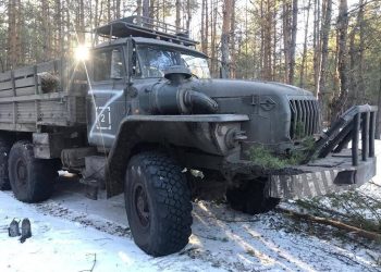 Ценный трофей – бортовой военный грузовик «Урал ТК6А-001»