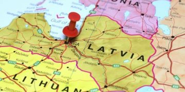 Страны Балтии запрещают кораблям РФ заходить в свои порты