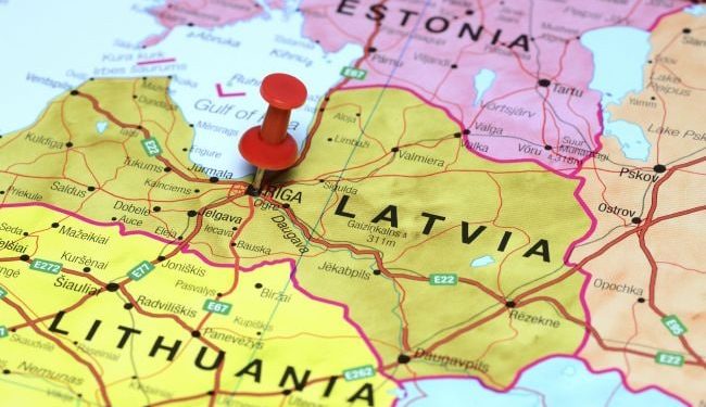 Страны Балтии запрещают кораблям РФ заходить в свои порты