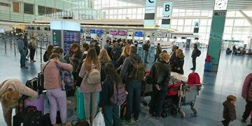 Россияне массово устремились страны Европы