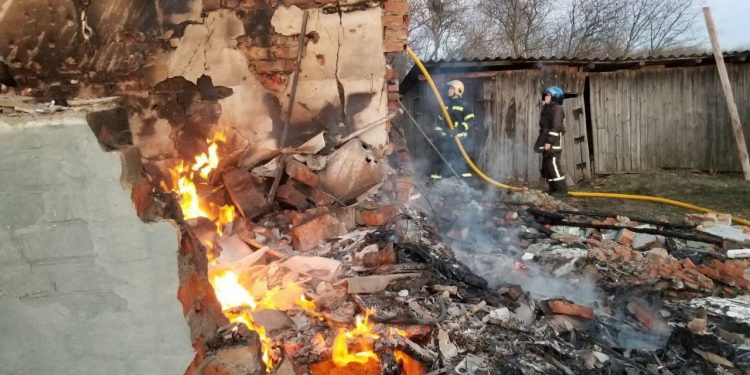 Коростенский район продолжает подвергаться обстрелам