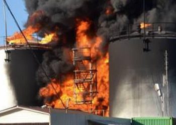 Была обстреляна нефтебаза под Киевом