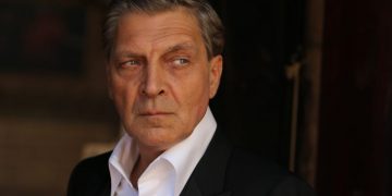 Роскомнадзор блокирует Невзорова