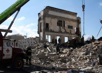 Россия разрушает Харьков