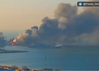 Корабль РФ в Бердянске уничтожили с помощью агентов