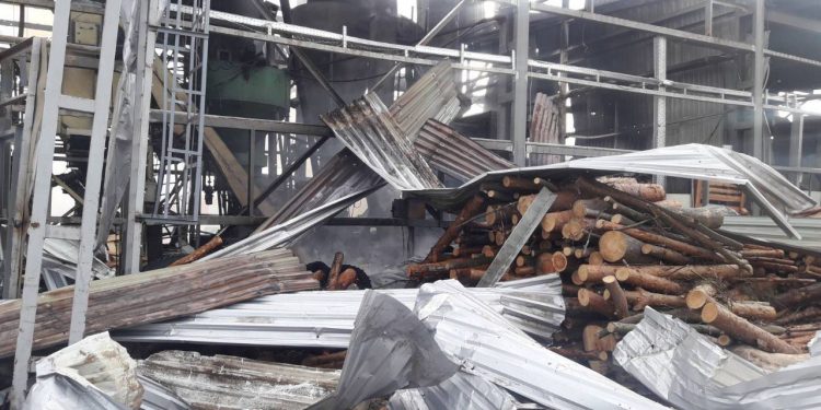 Спасатели потушили пожар на одном из предприятий