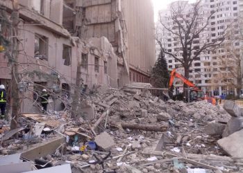 Разрушенное здание Николаевской обладминистрации